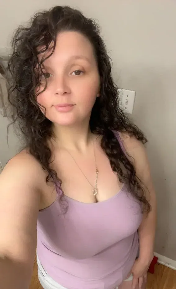Chelsly Marie