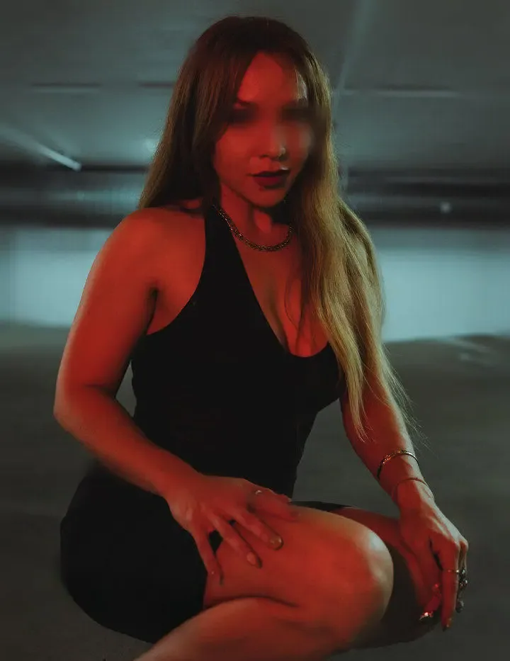 Camille Dee