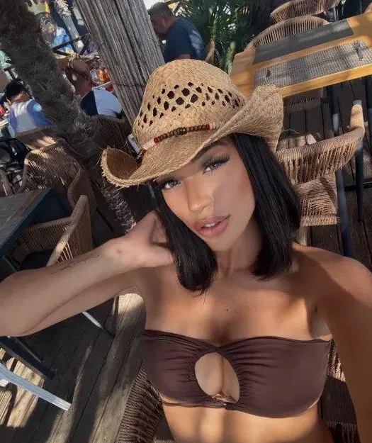 Chloe