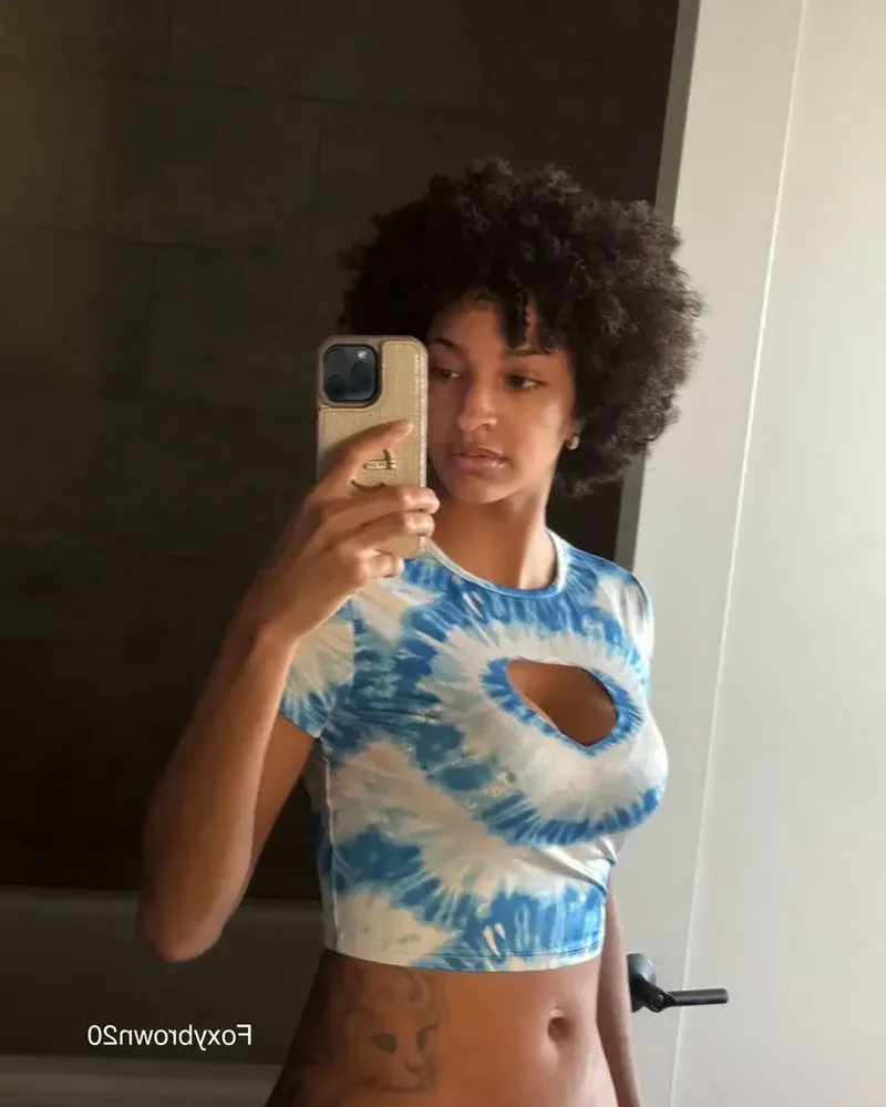 Foxybrown2022