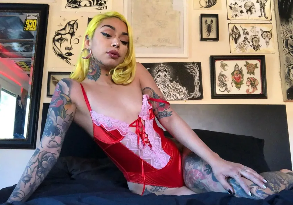 AriesiaGray