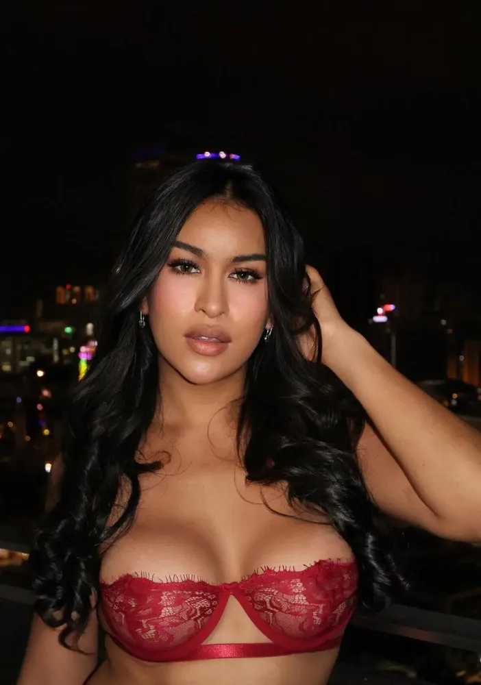 Seductive Danica "Porn Star Experience"