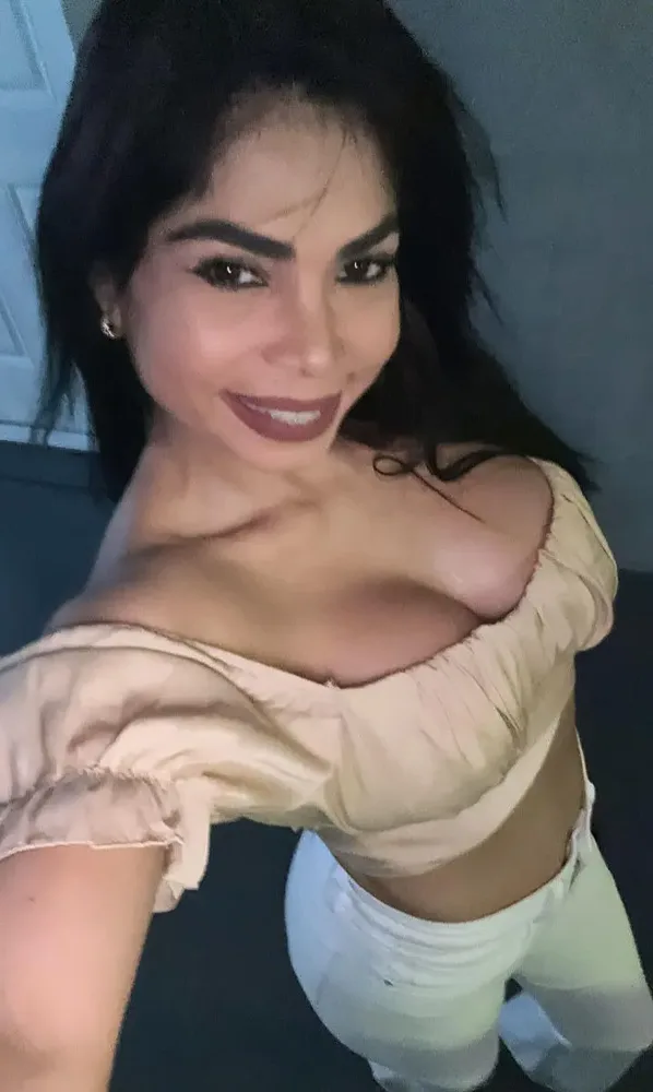 LUANA DIVINA