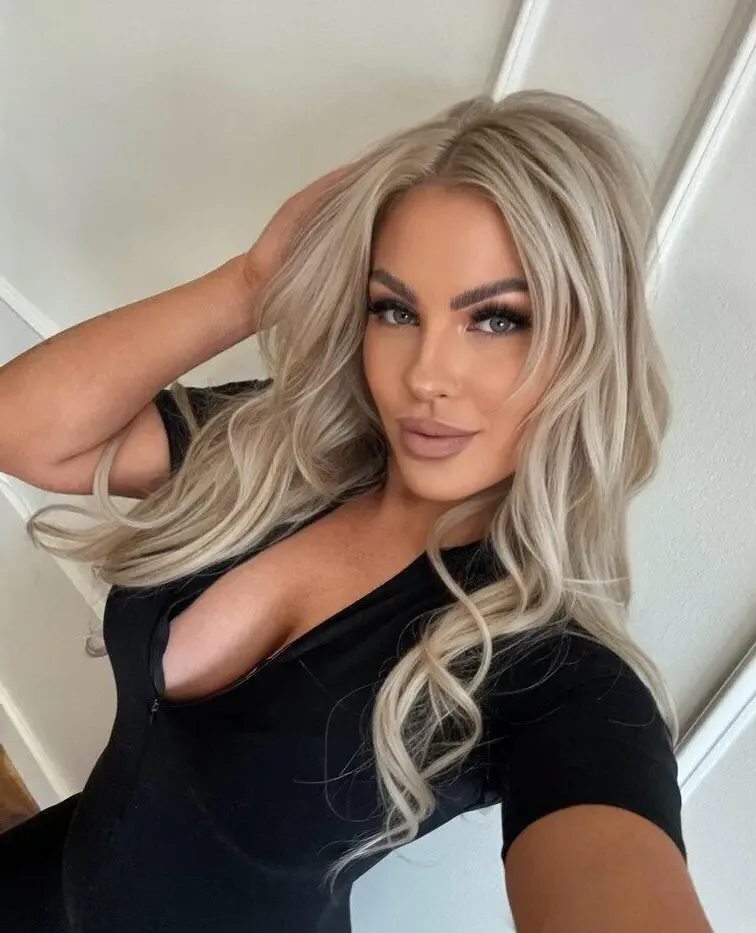 Mandy in Boston