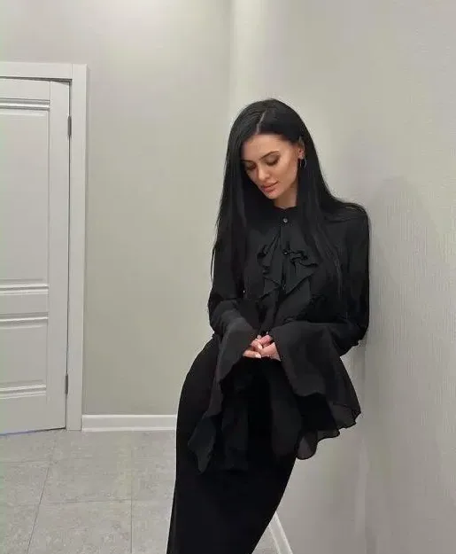Mia