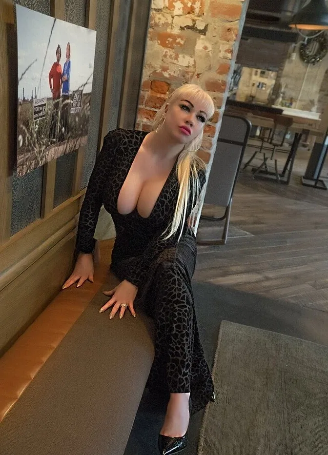 VICTORIAJOLIE