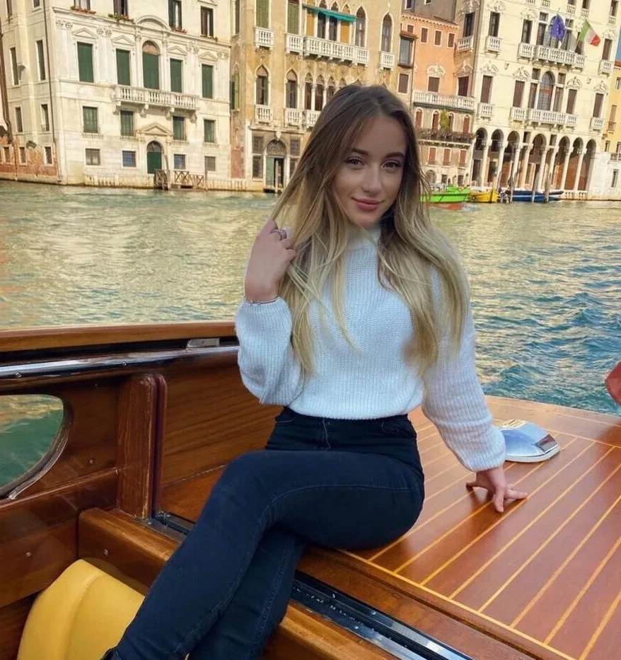 NATASHA HENSTRIGE