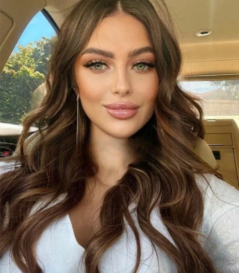 MARY KATE