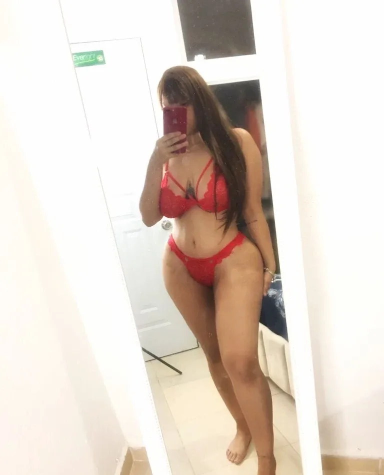 Khloe