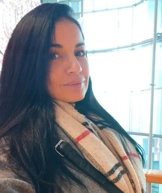 VICTORIA